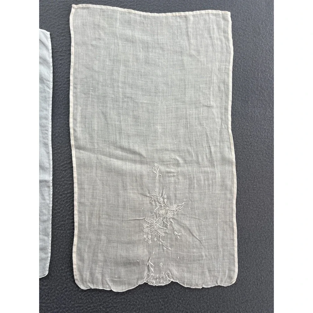 Vintage White Linen Guest Towels Set of 3 Hand Embroidered Floral Scalloped Edge